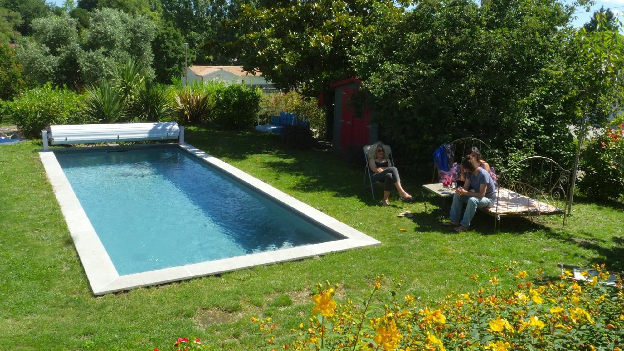 Les Jardins D'Ispahan Prignac-et-Marcamps Bagian luar foto